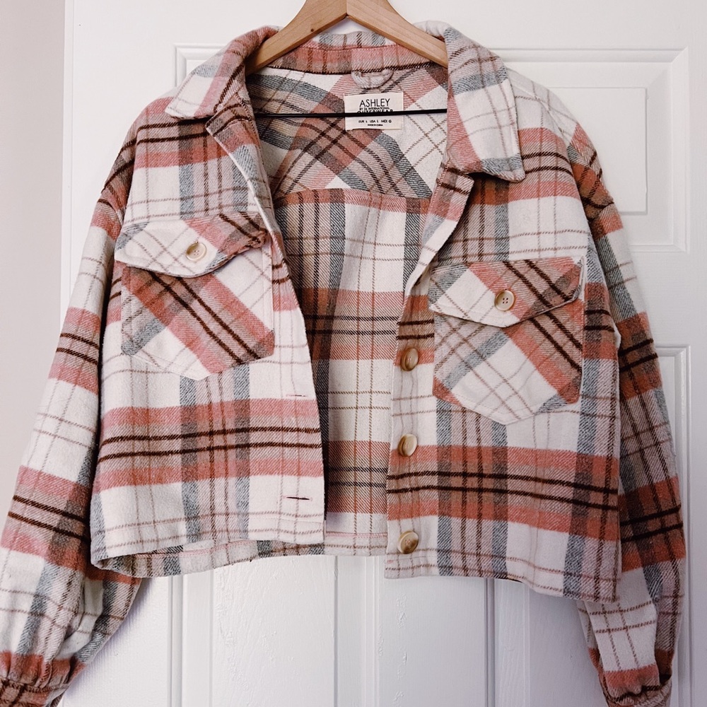 Cropped flannel